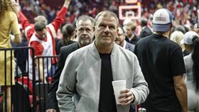 NBA老闆　竟是黑手黨家族第4代！
NBA,休士頓火箭,Tilman Fertitta,黑手黨
翻攝自推特