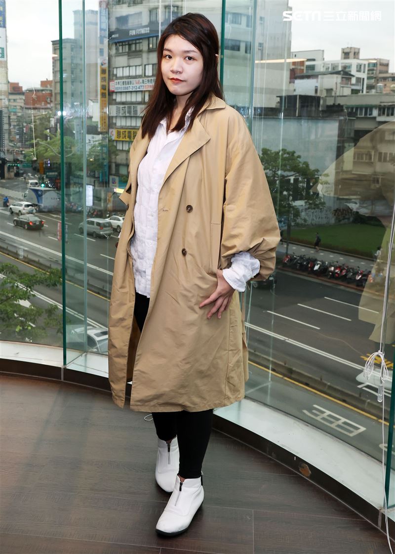 陳侑彤三立新聞網專訪。（記者邱榮吉/攝影）