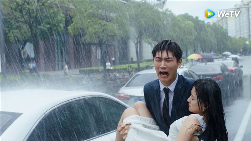 回憶殺！《命中注定》雨中流產惹揪心