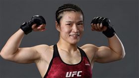 UFC女子冠軍張偉麗。（圖／翻攝自張偉麗微博）