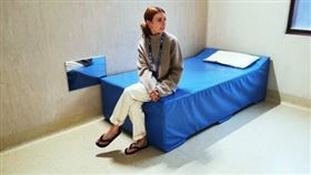 摩鐵藏30個鏡頭！英正妹記者關注N號房　赴韓調查被嚇傻
圖／翻攝自Stacey Dooley推特
https://twitter.com/StaceyDooley/status/1225557005458460672