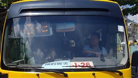 北市公車部分班次　7月起改採預約制台北市交通局公共運輸處針對部分路線班次公車搭乘需求低且不固定的班次，7月1日起將改採預約制，有預約才發車，無人預約則不發車，第一波為小14路下午2時30分、小26路上午8時30分及542路下午12時的班次。（台北市交通局提供）中央社記者陳怡璇傳真　109年6月20日