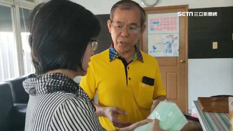 苗栗議員賣甜甜價口罩　衛生局查上門