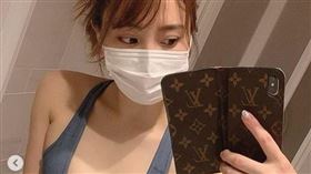 日本寫真女星森咲智美（圖／翻攝自morisakitomomi IG）