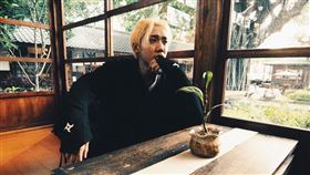 聆聽服用！混血兒娛樂新人水神20日推出最新單曲《正心丸》（新聞提供：混血兒娛樂）