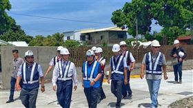 內政部長徐國勇21日視察「台東市水資源回收中心」第一期新建工程。（圖／內政部提供）