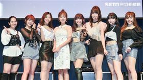 L.C.G.勵齊女孩 最初的心願台北出道演唱會總彩 (洪詩 站台)
記者林聖凱攝影