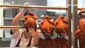 港燒臘名店插旗! 招牌燒鵝改