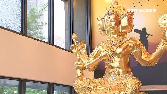 獨／四面佛進駐豪宅　住戶怒投訴市府