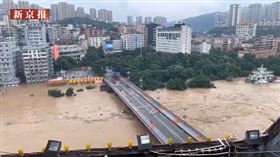 80年來最慘！暴雨襲重慶　綦江水位「飆漲11公尺」（圖／翻攝自新京報直播）