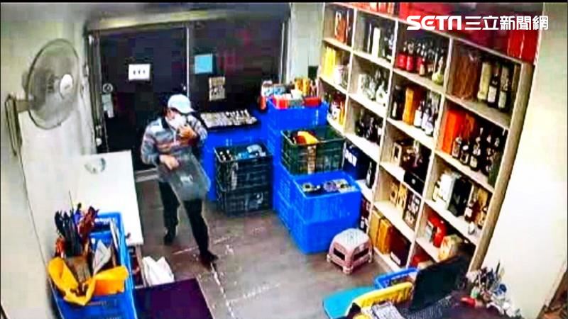 黑幫偷70萬名酒　還找老闆同行銷贓