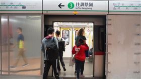 港鐵,鋼門,鐵幕,旺角站,破壞,加裝,黑箱,831太子站