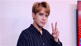 陳零九推實用聯名貼圖 上架一天熱銷千套登榜 滾石唱片提供 