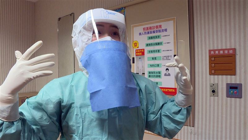 確診少女曝遭歧視　痛到蜂窩性組織炎