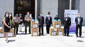 台商購買台灣製口罩捐美國警局