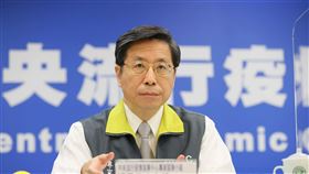 0624 CDC 指揮中心記者會
中央流行疫情指揮中心 周志浩 疫情監測組組長
中央流行疫情指揮中心 張上淳 專家諮詢小組召集人
中央流行疫情指揮中心 陳時中 指揮官
中央流行疫情指揮中心 陳宗彥 副指揮官
中央流行疫情指揮中心 莊人祥 發言人