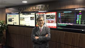 國安基金7/15檢討退場 黃天牧對台股抱持信心國安基金預計7/15開會討論是否退場，外界關注台股後市恐震盪，金管會主委黃天牧24日受訪表示，市場波動是常態，但從上市櫃基本面表現、台股量能來看，仍相當有信心。中央社記者劉姵呈攝 109年6月24日