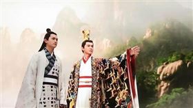 電視劇《思美人》／屈原跟楚懷王。微博