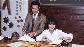 大元、Darren邱凱偉。（記者林勝凱攝影）