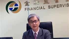 黃天牧透露理財方式  鼓勵年輕人定期定額投資金管會主委黃天牧24日受訪時首度透露自己的理財方式，並呼籲年輕人要重視理財。中央社記者劉姵呈攝　109年6月24日