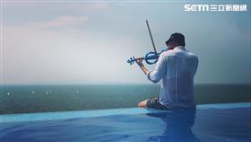 書摘／28歲年薪7百萬！放棄台安逸生活出海把職場當遊戲（圖／許詮授權使用）