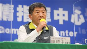 0624 CDC 指揮中心記者會
中央流行疫情指揮中心 周志浩 疫情監測組組長
中央流行疫情指揮中心 張上淳 專家諮詢小組召集人
中央流行疫情指揮中心 陳時中 指揮官
中央流行疫情指揮中心 陳宗彥 副指揮官
中央流行疫情指揮中心 莊人祥 發言人