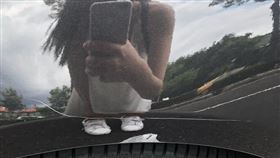 刮車,烤漆,反射,毒咒(翻攝自 爆廢公社)