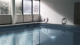 -游泳池-泳池-（圖／pixabay）