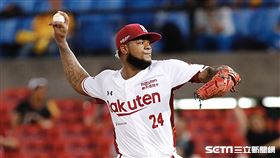 樂天桃猿投手霸能。（圖／記者林聖凱攝影）