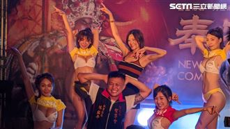 曾甜苦練鋼管舞技　體驗花車女郎生活