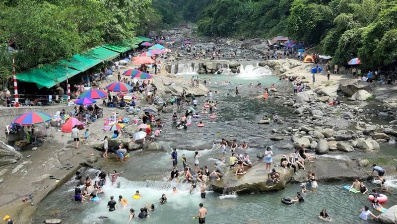 青年蟾蜍谷遇渦流吞噬　幸遇志工救援