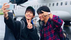 《Twogether：男神一起來看你》 Netflix提供