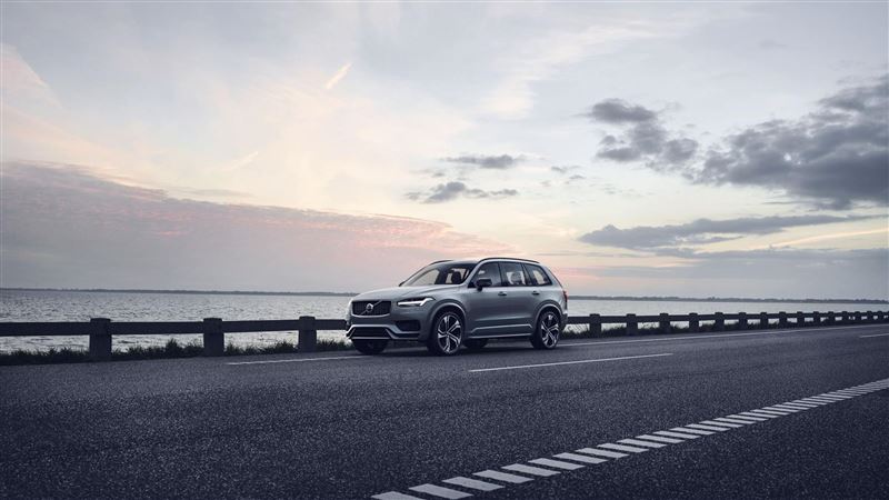 VOLVO XC90　新油電導入