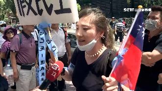 韓粉不畏烈陽力挺　高喊：我們要革命