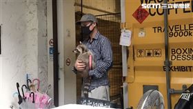 浣熊咖啡館,台北,穿越9000公里交給你,虐待動物,負責人　記者李依璇攝影