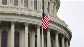 美眾院通過華府成美國第51州法案睽違27年，美國聯邦眾議院26日再次就華府升格法案進行表決，法案以232票贊成、180票反對，通過此案。圖為美國國會大廈外觀。中央社記者徐薇婷華盛頓攝 109年6月27日