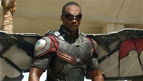 安東尼麥基演出超級英雄「獵鷹」人氣爆紅。（圖／翻攝自Anthony Mackie推特）