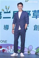 溫昇豪擔任野草計劃評審。（記者邱榮吉/攝影）