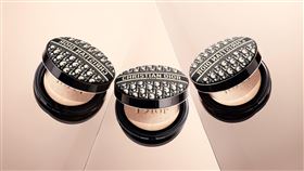 迪奧「老花氣墊」限量回歸開賣。（圖／品牌提供）