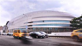 遠雄大巨蛋。（圖／記者林聖凱攝影）