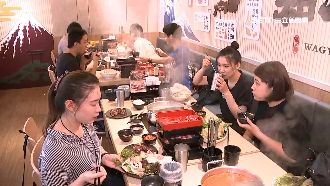 三倍券上路　火鍋業者抽遊戲機搶商機