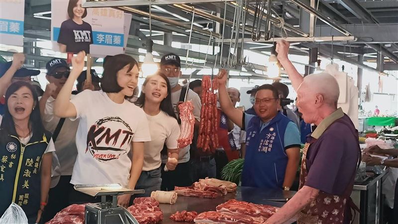 李眉蓁北高雄拜票　推觀光特色市場