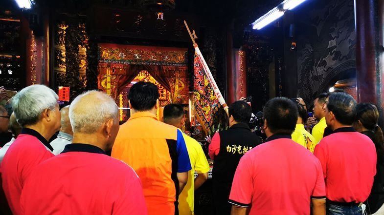 拱天宮放頭旗　白沙屯媽進香序幕揭開