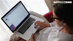 趨勢科技 Head in the Clouds 問卷調查發現，疫情期間員工資安意識高，然而了解風險卻仍可能違反規定！（圖／趨勢科技提供）