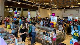 基隆好書交換26日登場  憑卡兌換加碼抽好書基隆市好書交換活動26日將在文化中心大廳登場，民眾可憑卡一比一兌換其他二手書，活動結束後，還會抽出30名贈送精選暢銷好書；活動當天入場時須登記姓名和聯絡方式，並配合量測體溫、戴口罩。（基隆市文化局提供）中央社記者王朝鈺傳真  109年7月2日