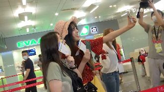 過乾癮　90位幸運兒體驗登機偽出國