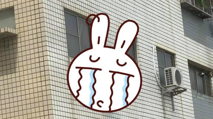 小被被曬頂樓　居然被強風吹到這裡