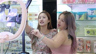 超胸直播主花媽來了　電電購搶好康