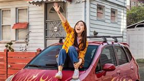 奧卡菲娜主演的半自傳連續劇《奧卡菲娜成長記》（Awkwafina Is Nora from Queens） 圖/IMDb