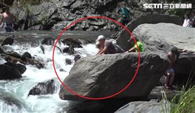 南投秘境瀑布奪6命　民眾搶拍照落水（圖／翻攝畫面）